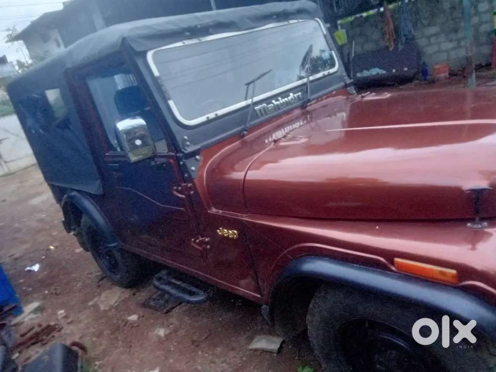 Mahindra Jeep 1987