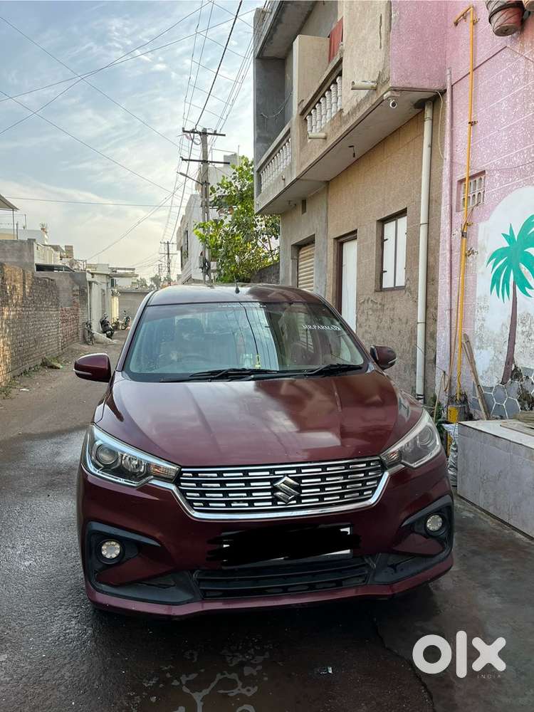 Maruti suzuki ertiga ZDI plus 1.5 Diesel -2019 - Top Model - AuburnRed