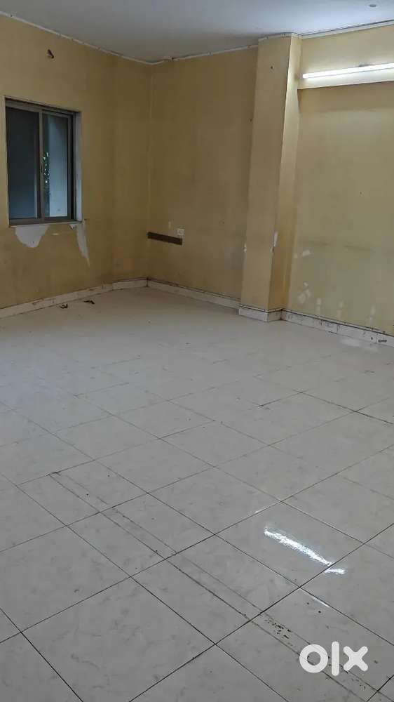 2000 SQR FEET SWARGET OPP NATRAJ HOTEL