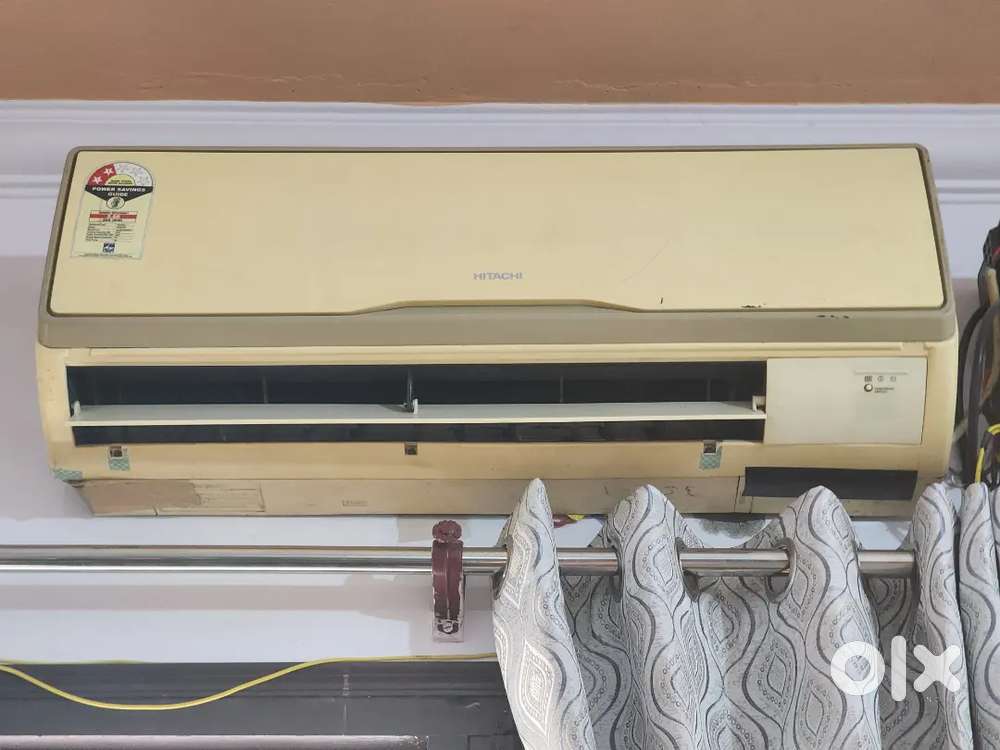 Hitachi Split AC - 2 ton