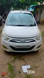 Hyundai i10 Magna 1.1L, 2015, Petrol