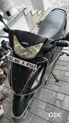 Hero pleasure scooter good condition