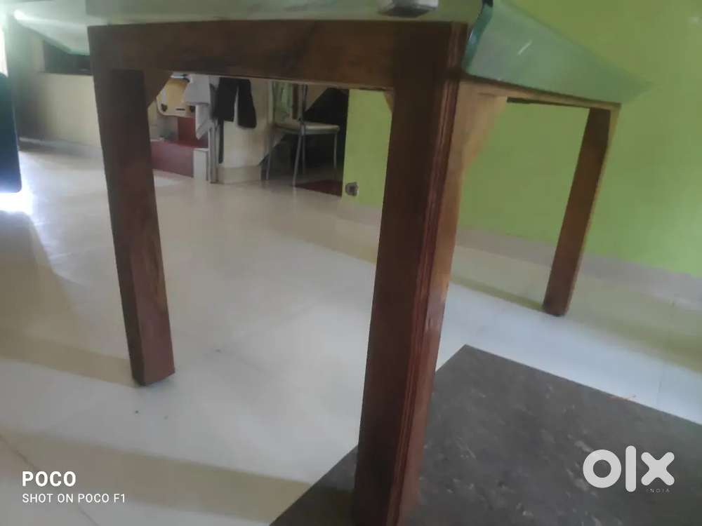 Dinning table