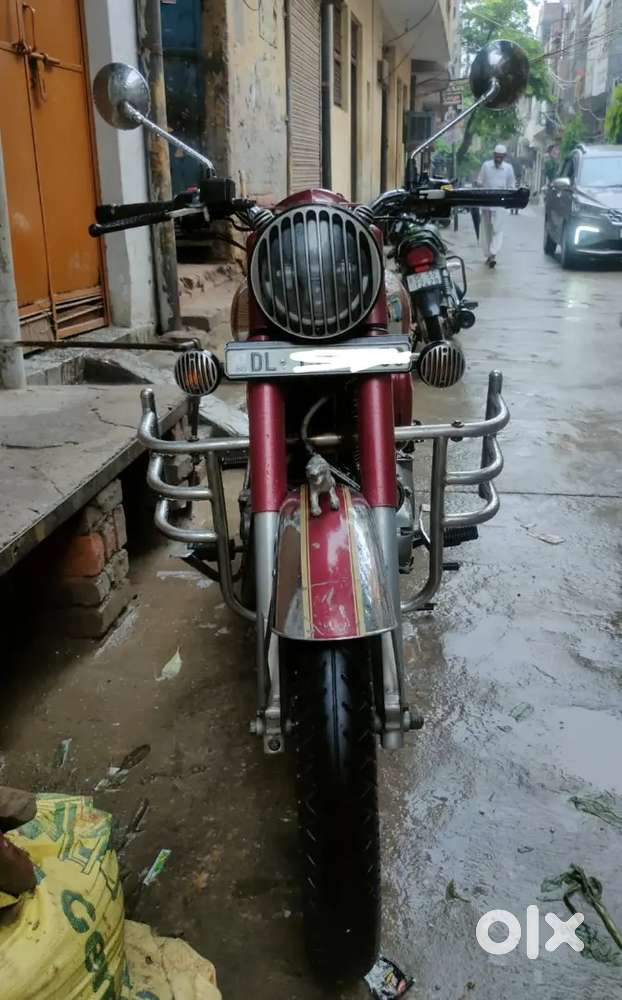 Royal Enfield Classic 500