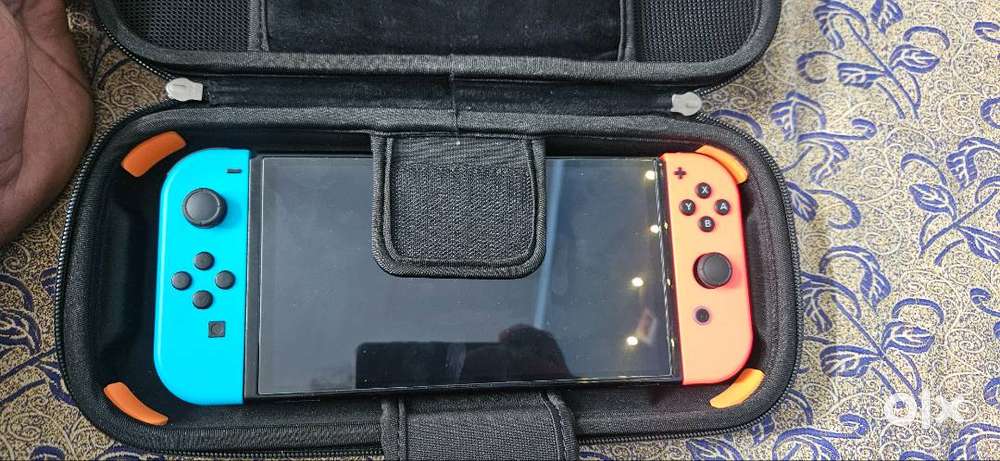 Nintendo switch oled.