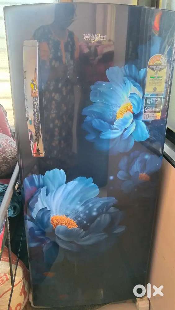 फ्रिज बेचना है