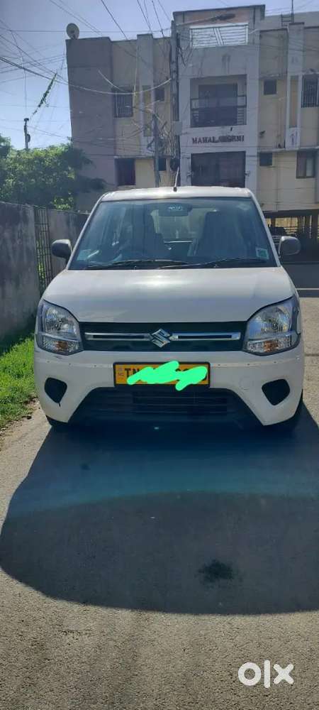 DRIVER NEEDED FOR IT COMPANY