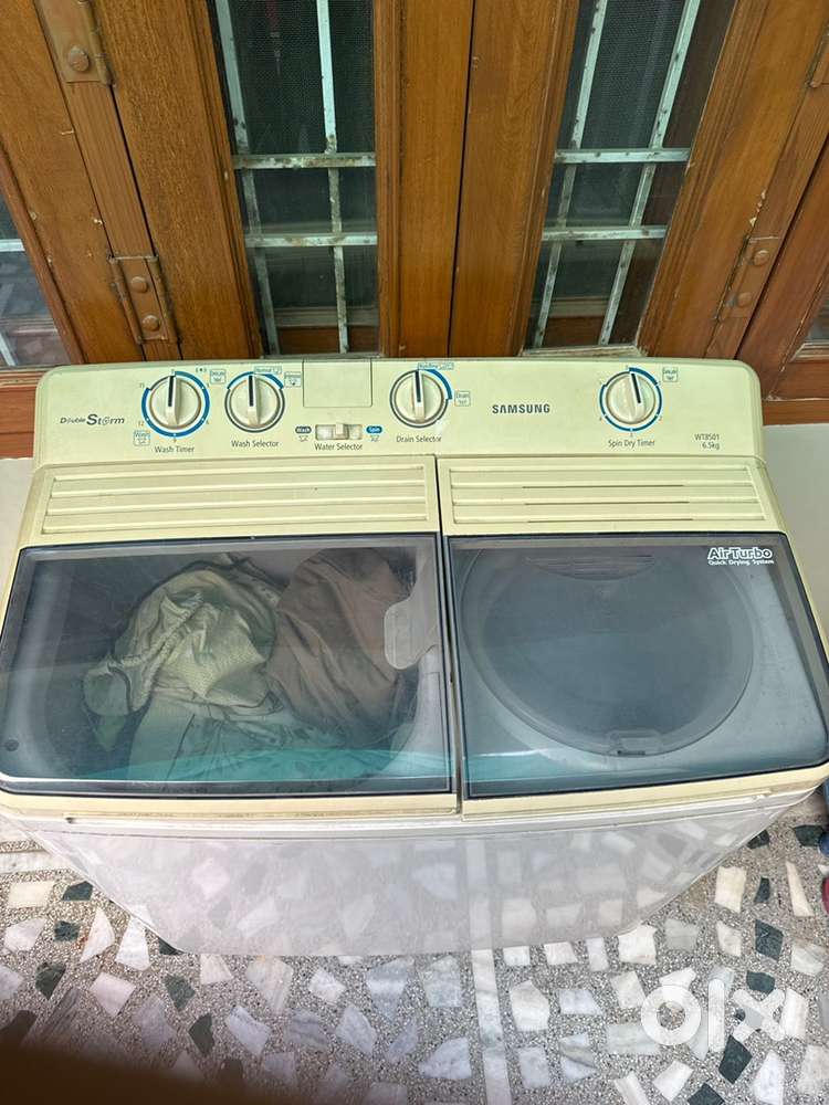 Samsung 6.5 Kg Semi automatic Washing machine