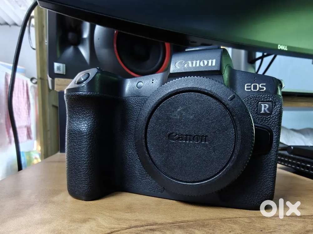 CANON EOSR