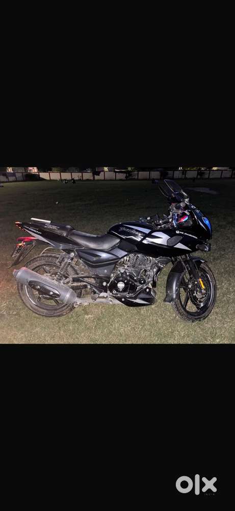 Pulsar 220f