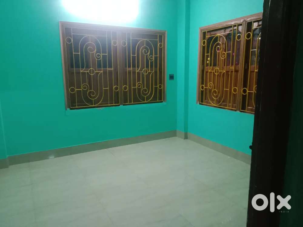 Female Student As a roommate want