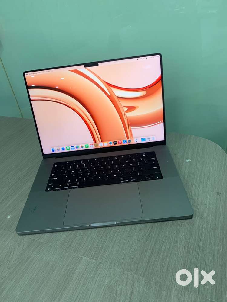 Apple MacBook Pro M1 Pro 2021 32GB 1TB Bill & Warranty