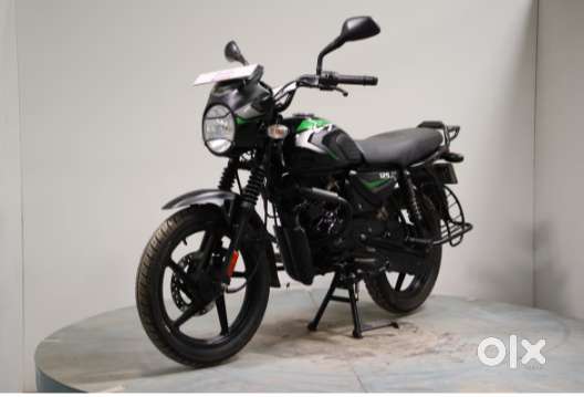 Bajaj CT 125X Disc EE6980