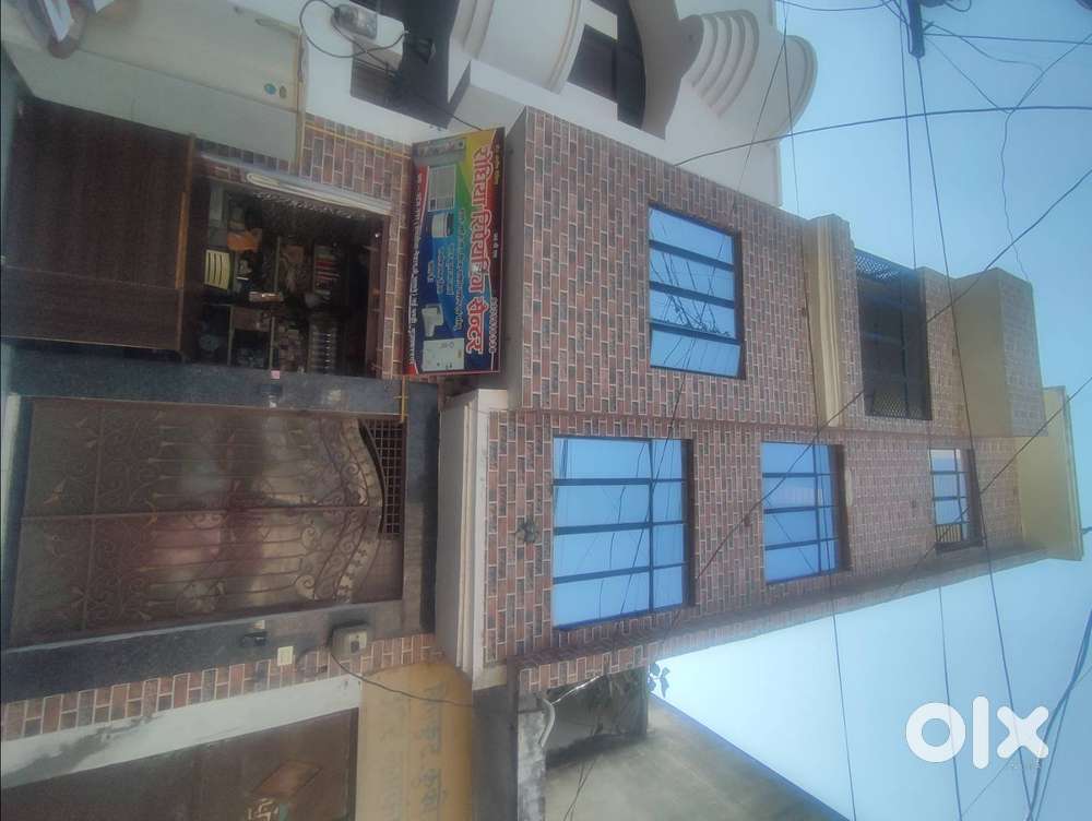 Well located house in patel nagar, new mandi