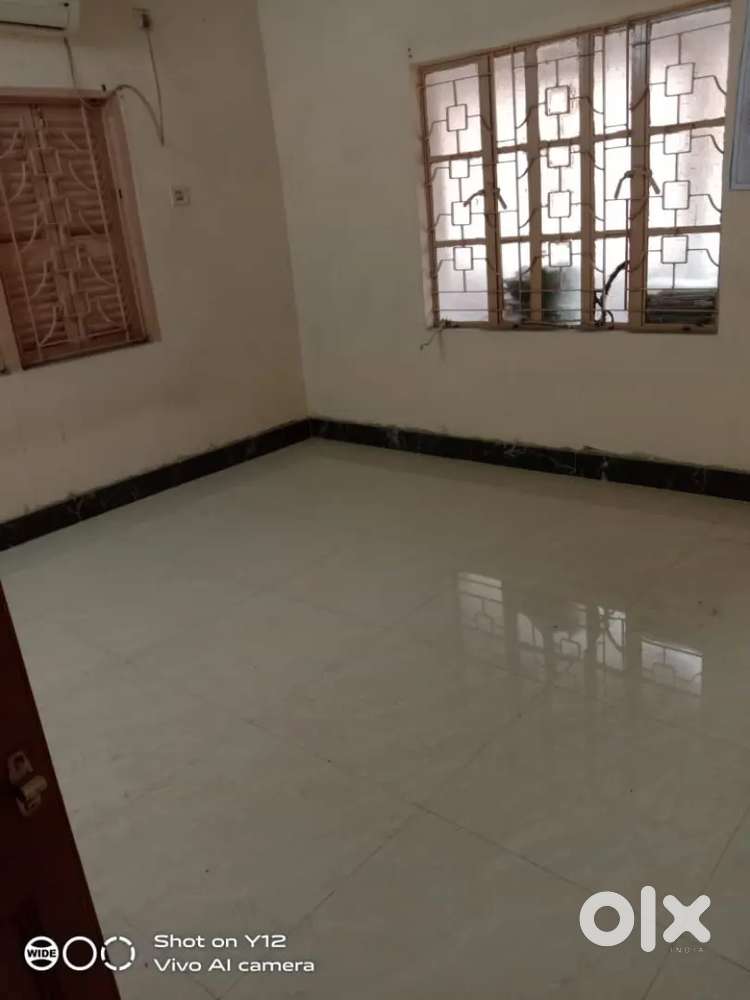 1 bhk flat for rent on e. M bye pass vip bazar shimla biryani