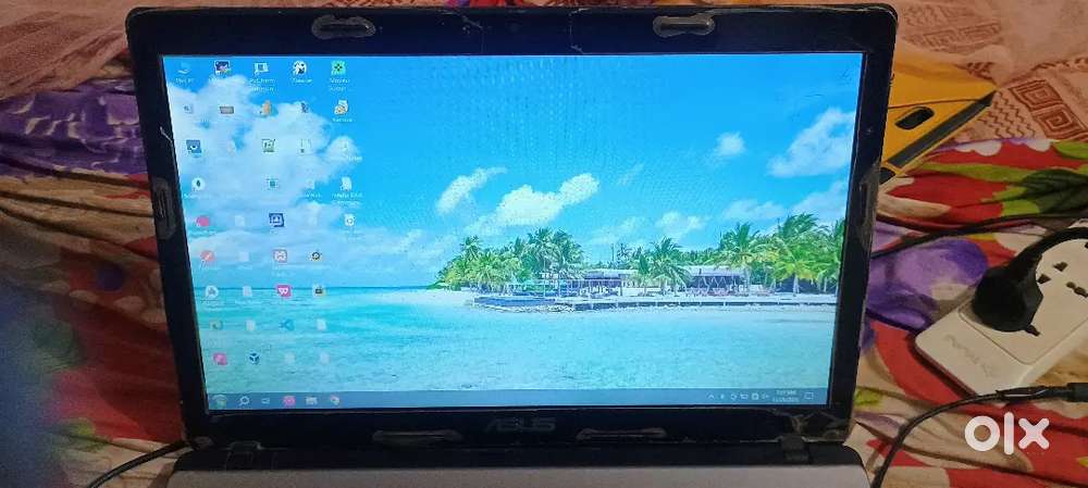 Asus 8gb/1tb Hard disk i3 processor 2gb graphics Card