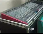 Allen & Heath ZED-436 (analog)with flight case in very good condition