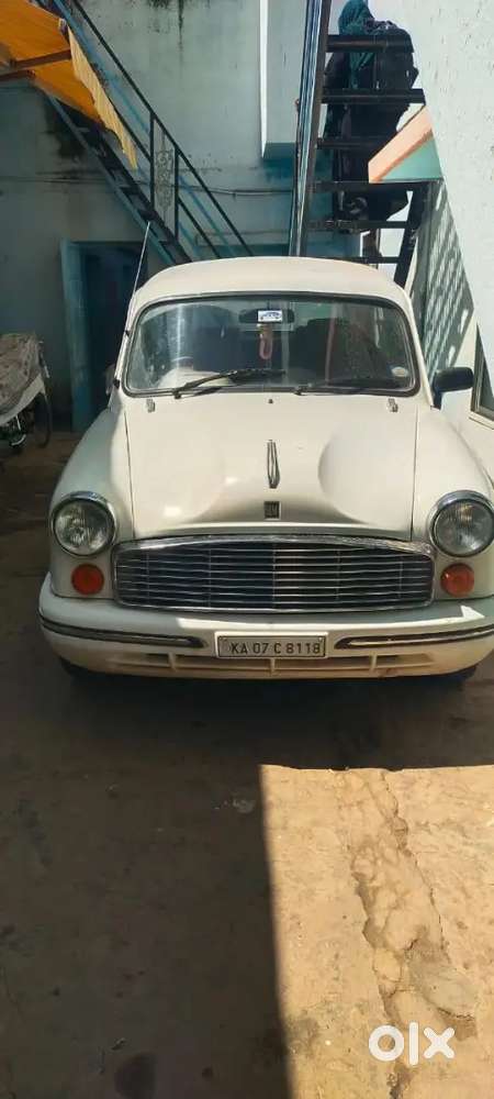 Ambassador Ambassador 2004 Diesel 90000 Km Driven