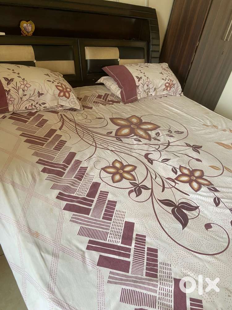 Double bed with box and spring mattress in excellent condition