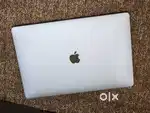 Apple Macbook Pro i7 32GB Ram 512GB Apple SSD 5.5gbGraphics Touchbar
