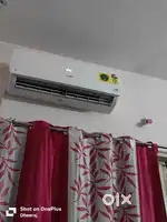 Whirlpool 1.5 ton 3 star inverter AC jaldi bechna hain