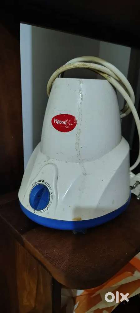 Mixture grinder