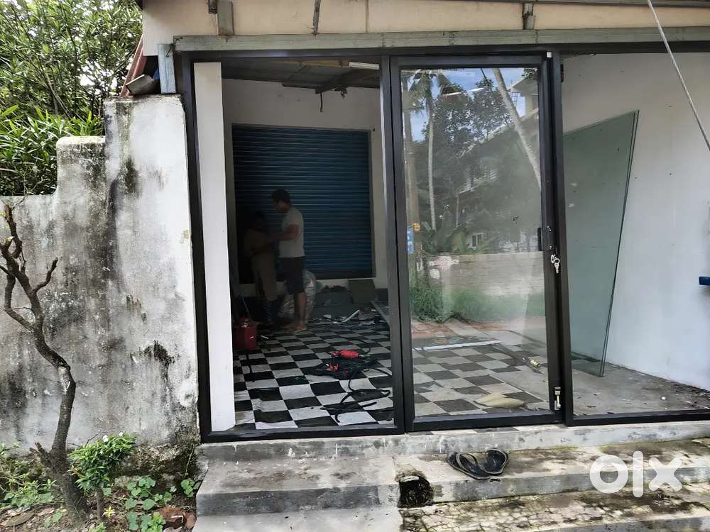 Front glass for shop