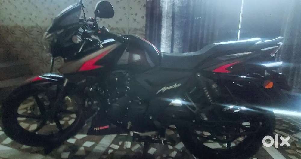 Tvs apache 160 rtr, latest model 5700km