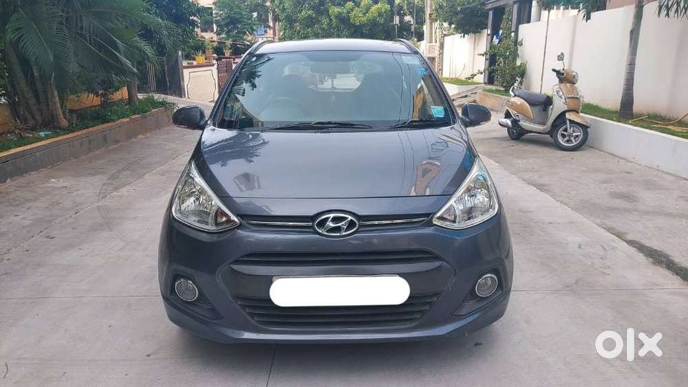 Hyundai Grand i10 2013-2016 Sportz, 2015, Petrol