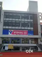 Vishal mega Mart urgent hiring jobs girls boys store data operator