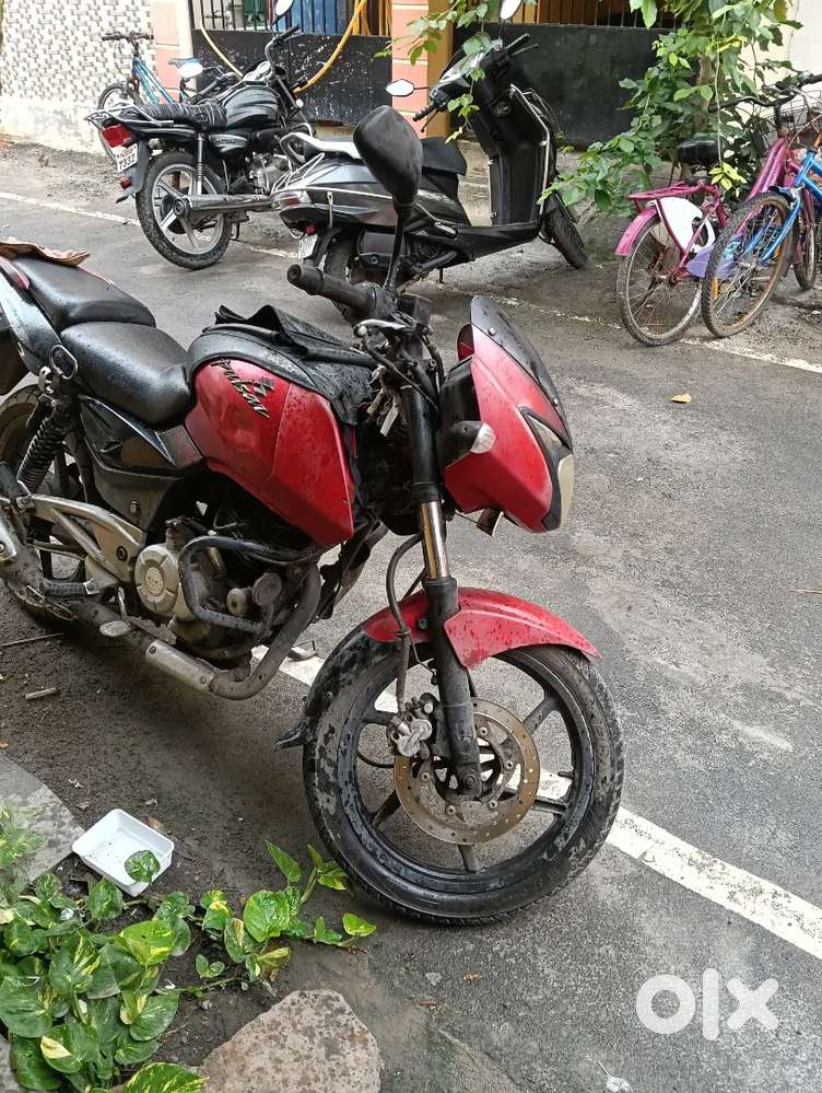 Pulsar 180 for sale , 2012 model