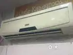 1.5 tn SPLIT AC in perfect working condition
