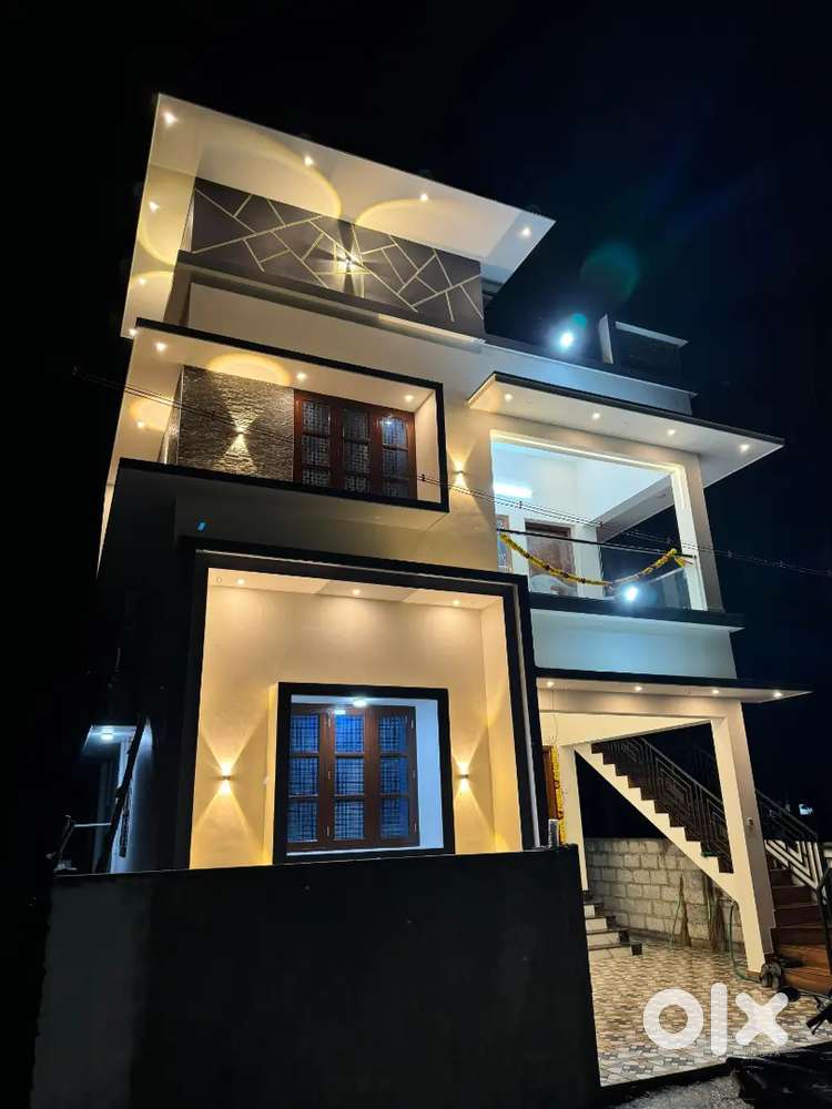 2bhk house for rent near Kurandy, Theroor