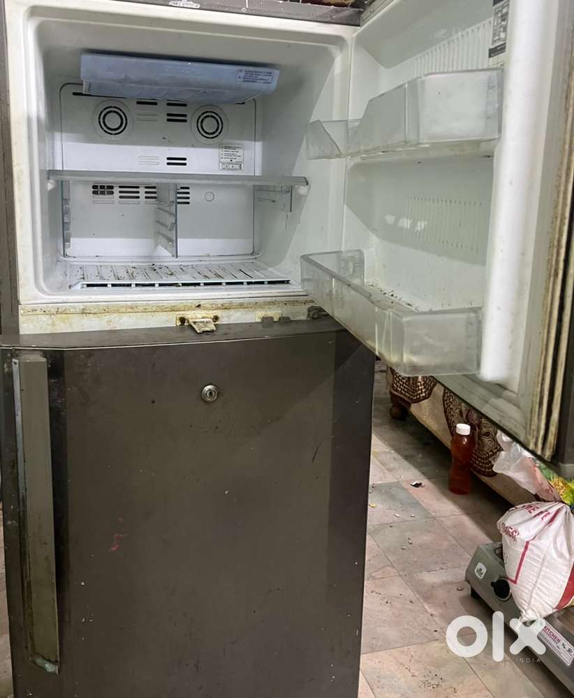Fridge for sale urgent