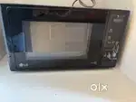 LG 28L Convection Microwave Oven – Good Condition