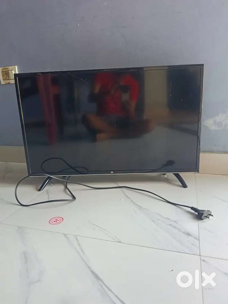 Mi 4C Pro 32 inch only 2500