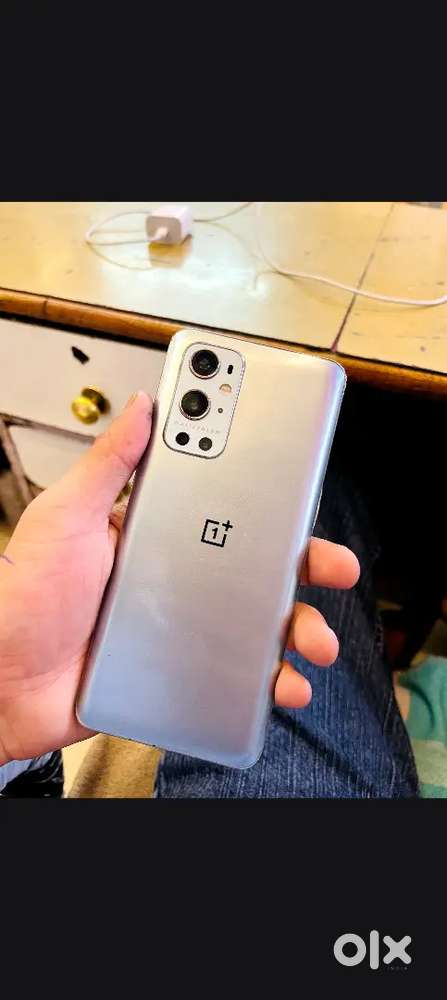 One plus 9 pro convey display 12Gb /256