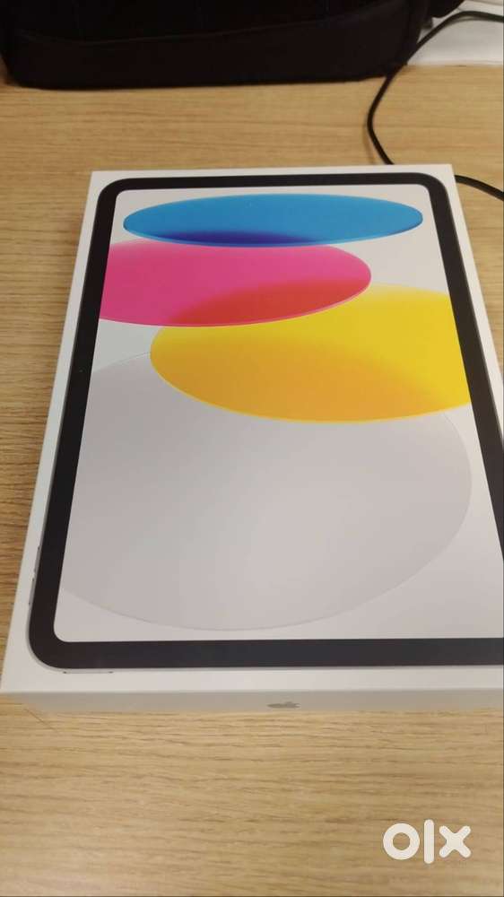 Apple iPad 11th Gen (A16) 128GB Wi-Fi — Box Pack, Sealed,