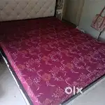 Queen size mattress 72 x 60 inches