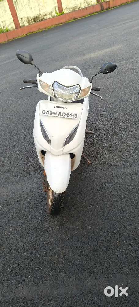 Activa 5g for sale urgent only serious busy contact me