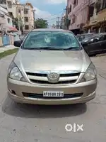 Toyota Innova 2.5 V 7 STR, 2008, Diesel