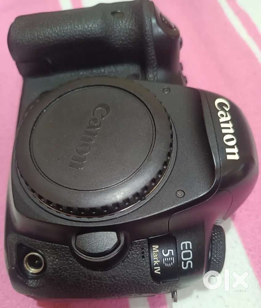5DM4  CANON camera body  ,good condition#eos#ef               -  45000