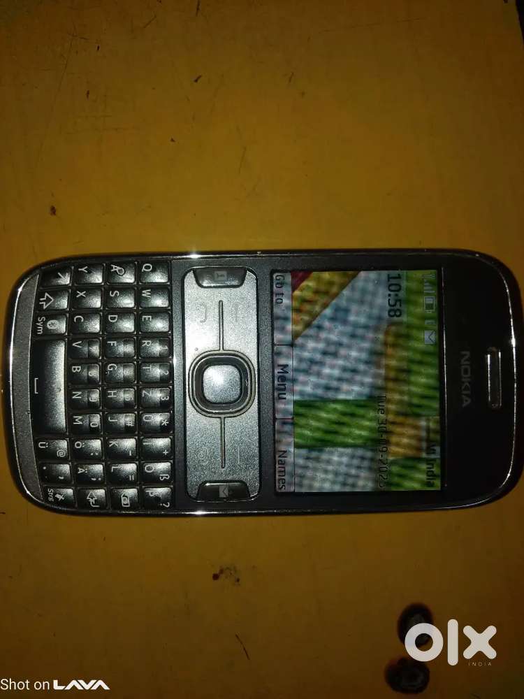 Nokia lumia 302 with wifi
