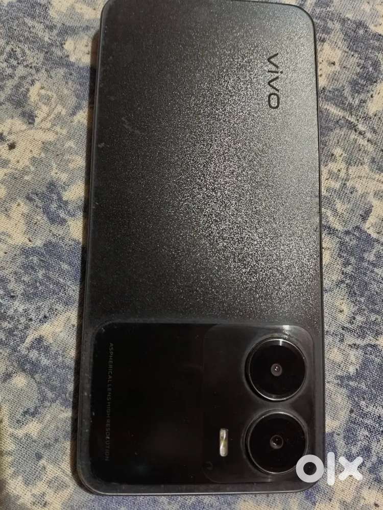 I am selling my vivo y56 5g it has a storage of 128gb