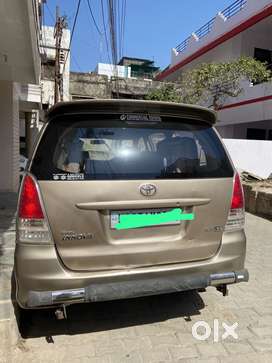 INNOVA neat and clean well mainitaned