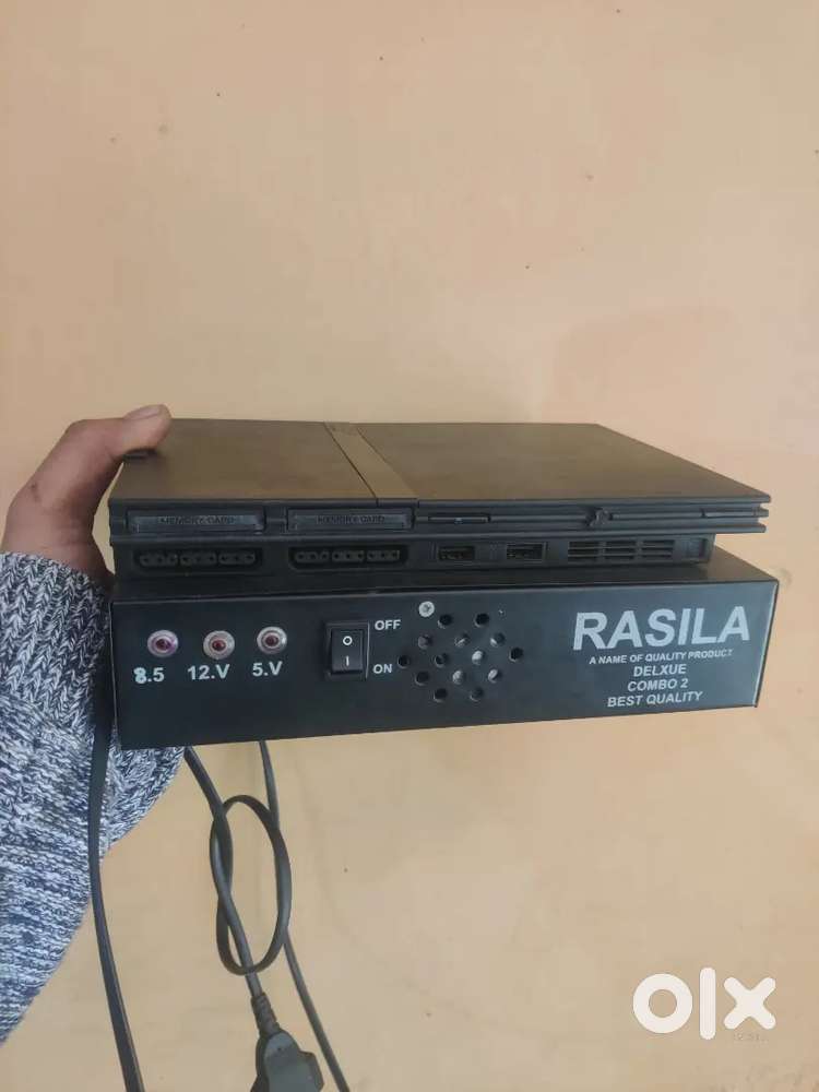 Ps2 all working New condition all working only box hai