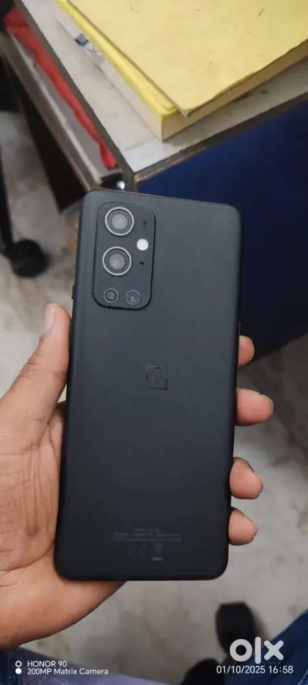 One plus 9 pro 5g 12g 256 with bill no box A1 condition all ok