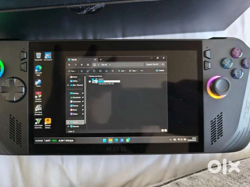 ASUS ROG Ally x Console AMD Ryzen Z1 Extreme, 24GB RAM, 1TB SSD