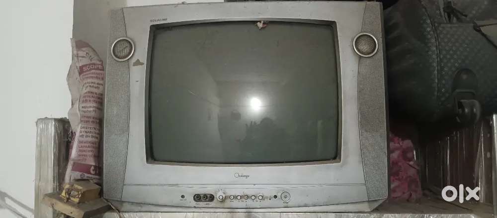 22 inch LG tv