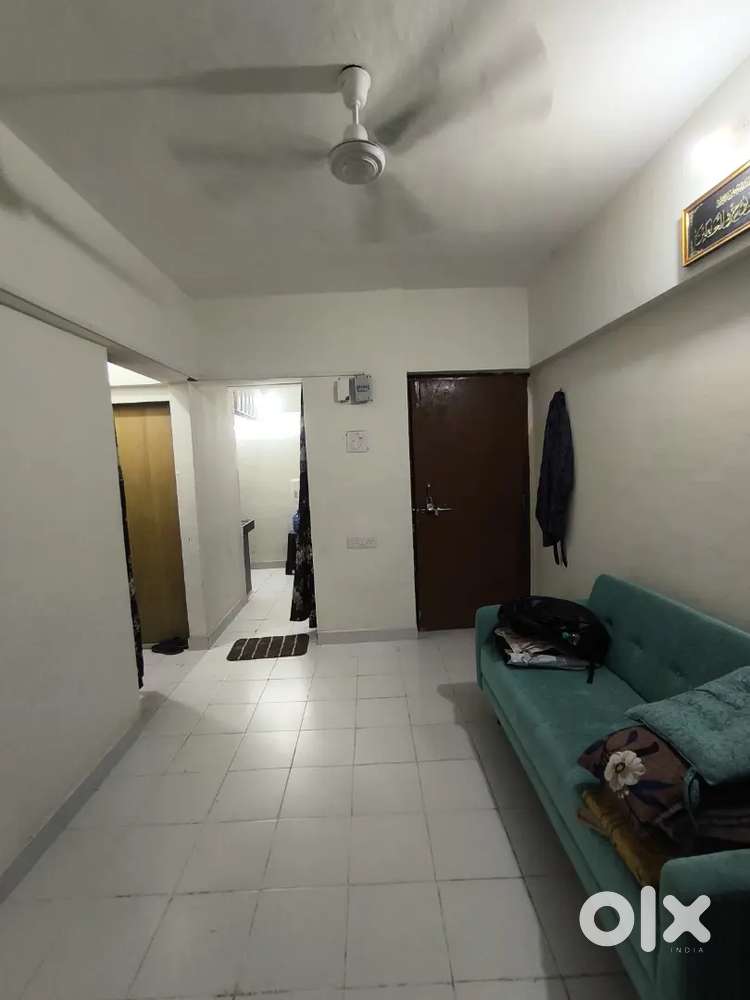 Looking for a chill flatmate in the city of dreams!!